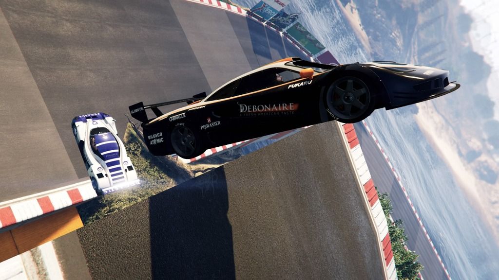 Grand%20Theft%20Auto%20V_20160714212154_