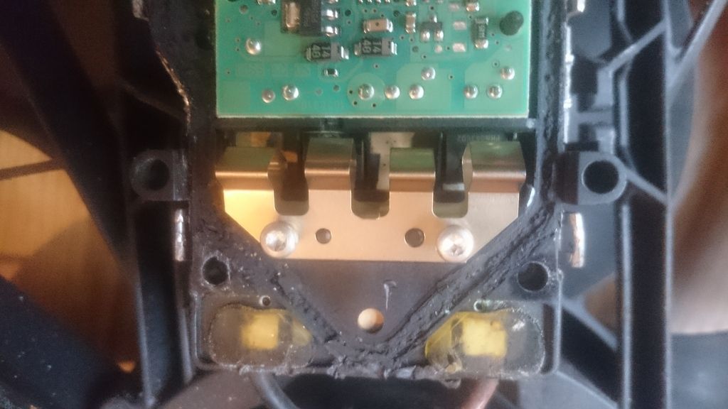 118i SE E87 Radiator fan stuck on Baby BMW Forum