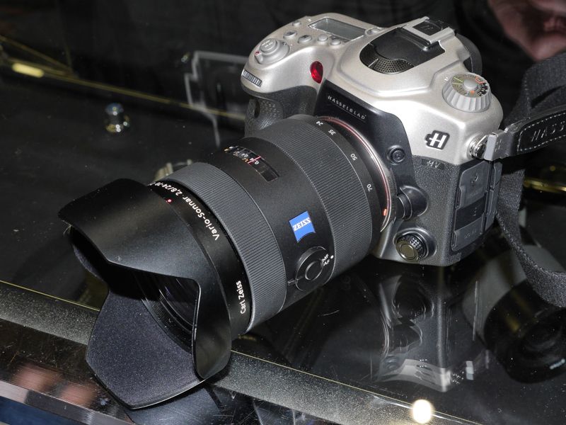 First images of the real Hasselblad HV A-mount production 