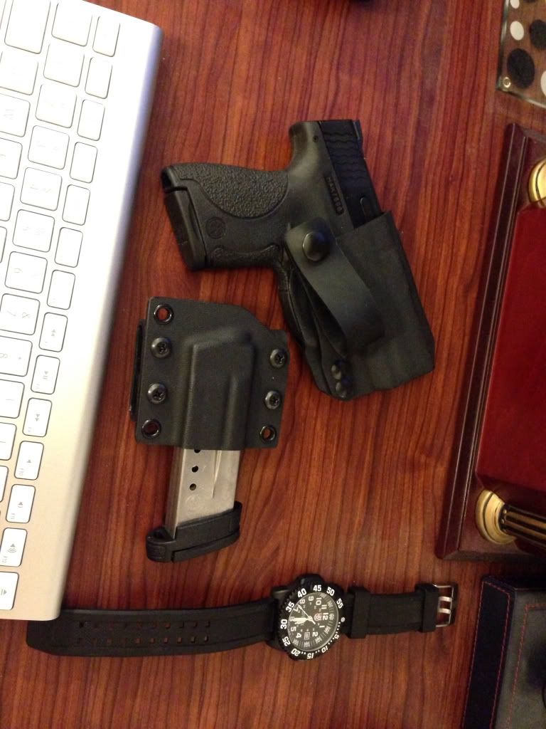 M&P Shield holster Review. Raven, Sticky, Crossbreed, Theis *NEW COMP
