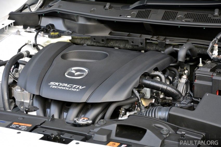 2015-Mazda-2-51-850x567_zpseaddcffc.jpg
